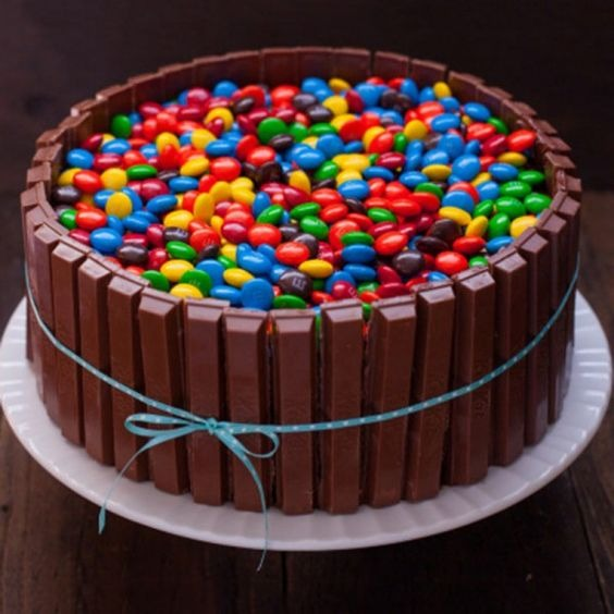 kitkat gems cake