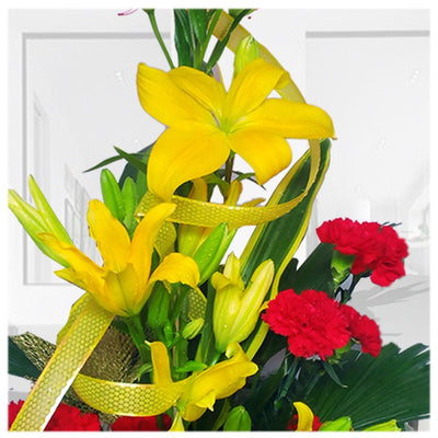 The Gleaming Asiatic Lilies & Carnations Bouquet