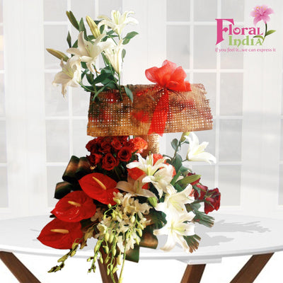 The Chic Valentine Bouquet of Love