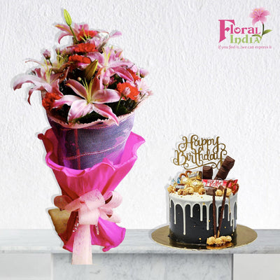 The Valentines Delight Bouquet + Chocolate Cake