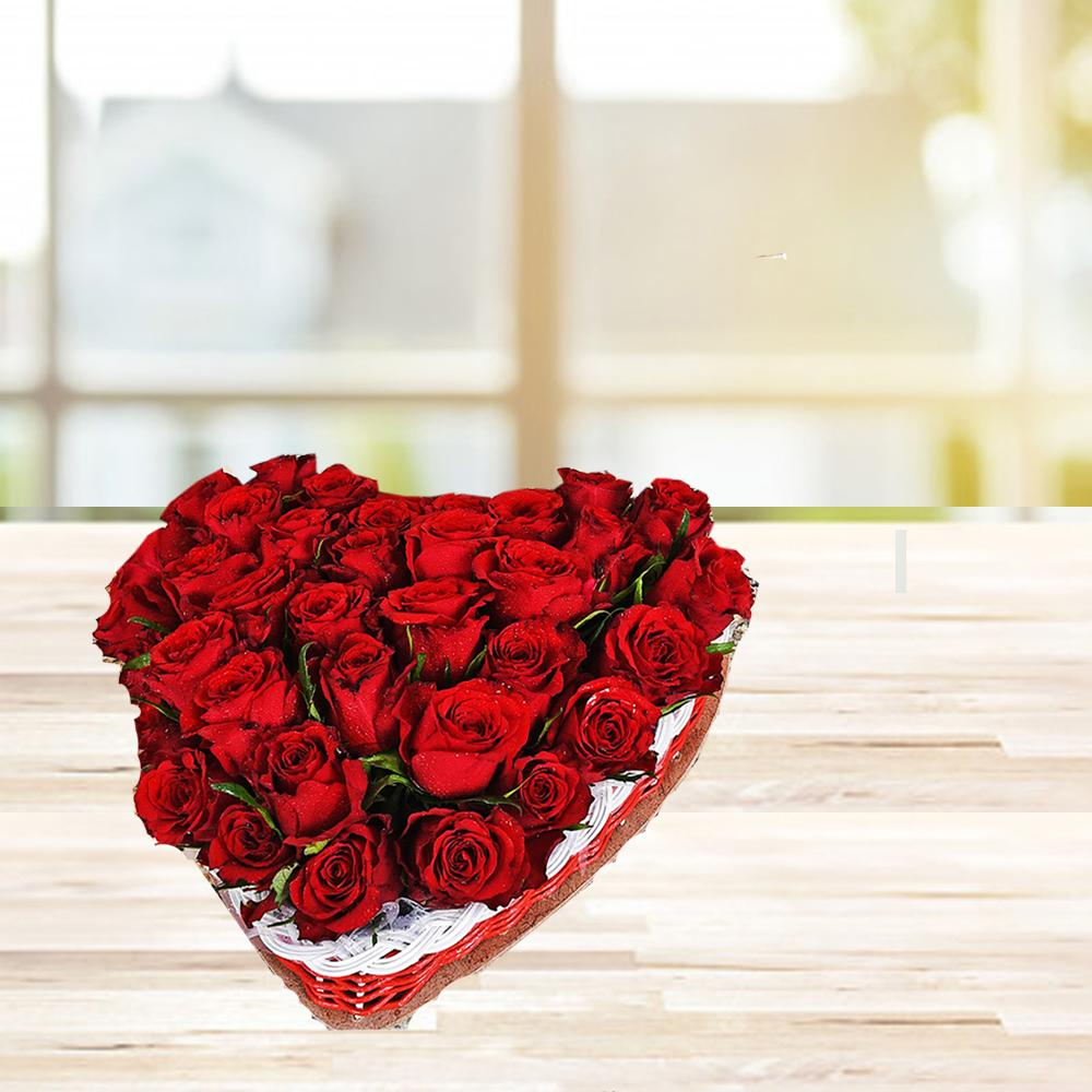 The Berry-licious Roses Bouquet